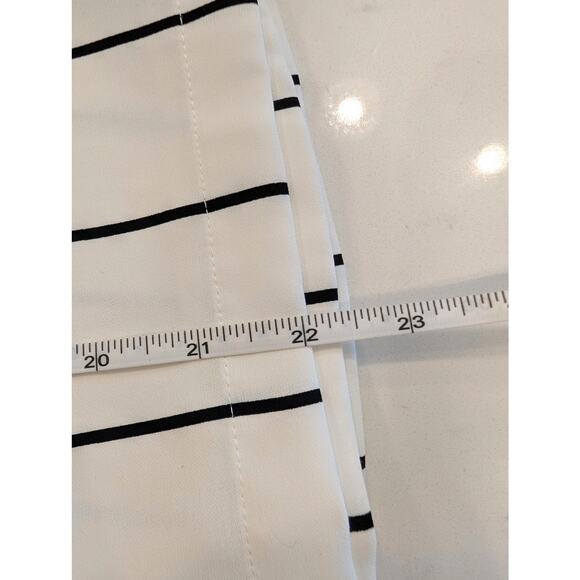 H&M Vertical Stripe Blouse US 0 | Women’s Small White Black Pattern - Picture 6 of 7